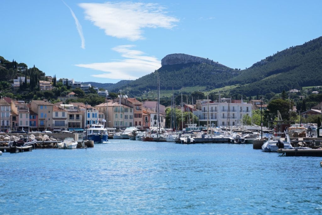 The Ultimate Travel Guide to Cassis, France