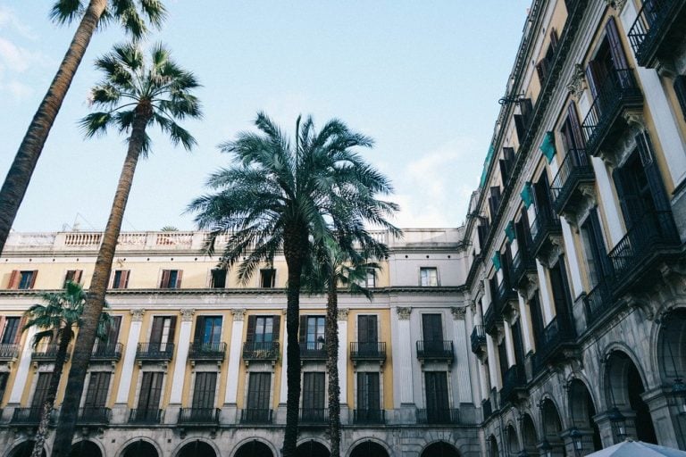 Where and What in Barcelona: City Guide