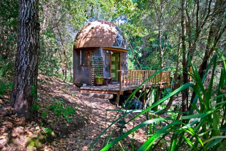 18 Airbnb Rentals Worth Traveling to in 2018