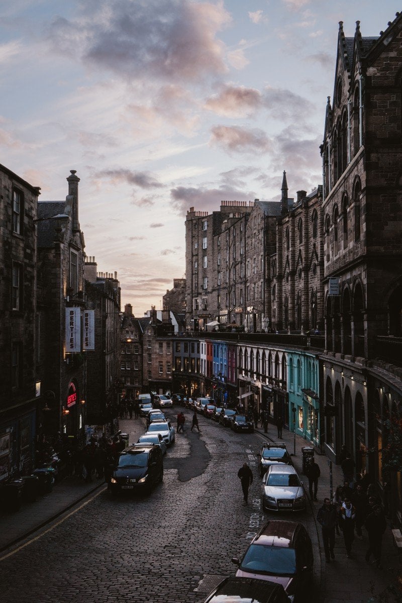 The Ultimate Edinburgh Travel Guide