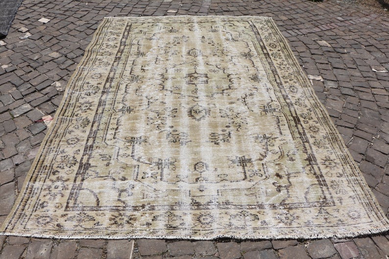 20 Vintage Turkish Rugs under $200