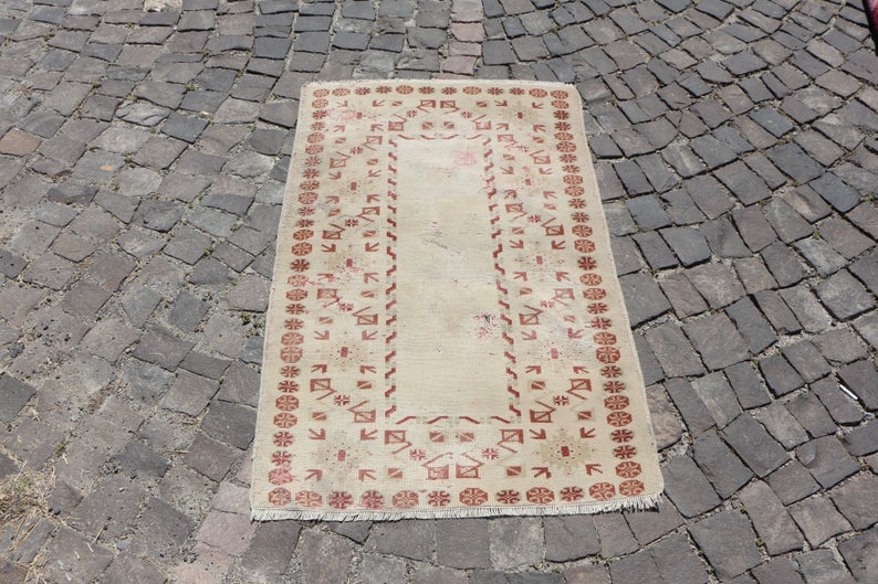 20 Vintage Turkish Rugs under $200