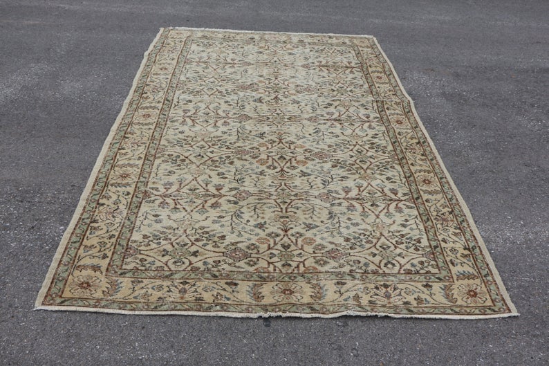 20 Vintage Turkish Rugs under $200