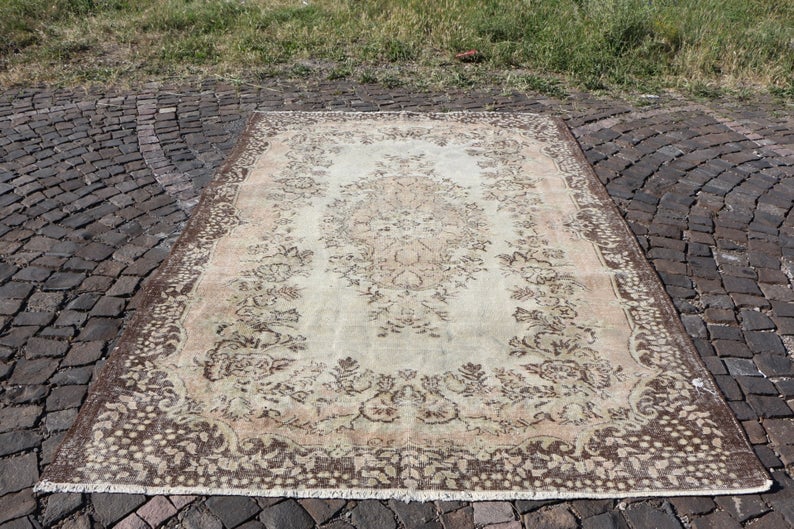 20 Vintage Turkish Rugs under $200