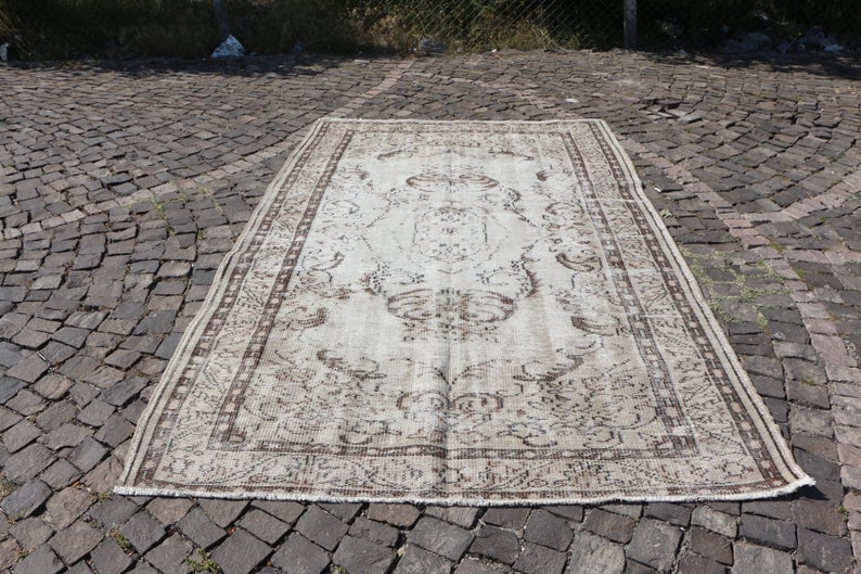 20 Vintage Turkish Rugs under $200
