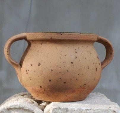 A Guide for Sourcing Vintage Vases and Vessels on Etsy
