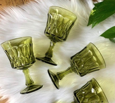 20+ Summer French Table Setting Finds on Etsy