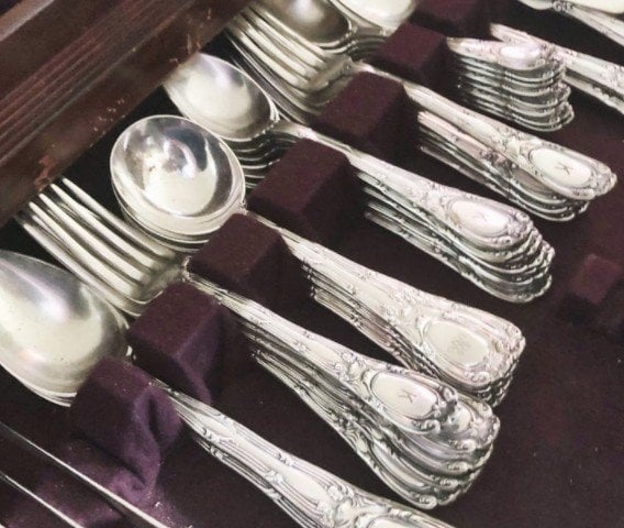 20+ Summer French Table Setting Finds on Etsy