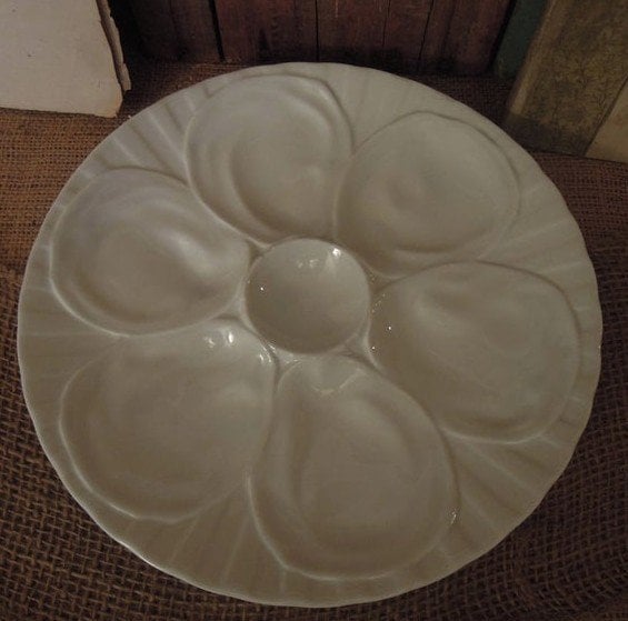20+ Summer French Table Setting Finds on Etsy