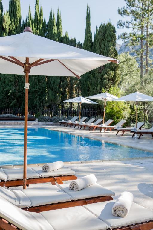 Charming Hotels in The Countryside of Provence, France
