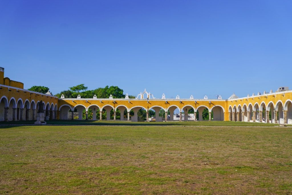 Izamal, Mexico: Guide to Visiting Yucatán's Yellow City