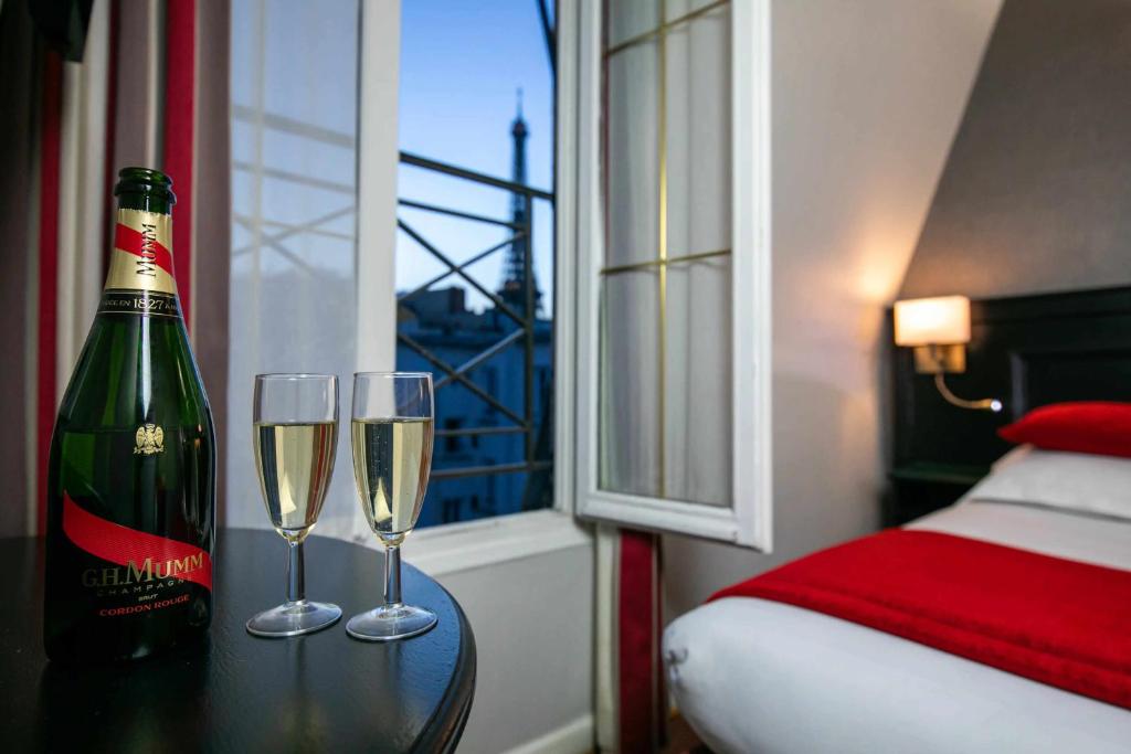 Hôtel Eiffel Rive Gauche