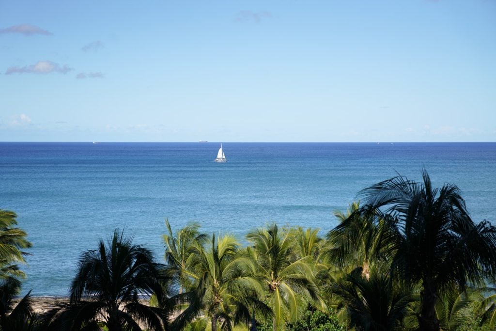 The Ultimate Ko Olina Guide (Where to Eat, Stay, and Play)