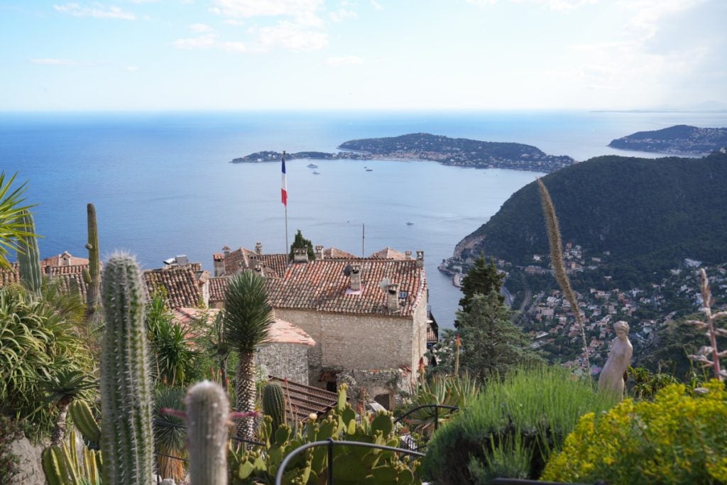 Guide to Visiting Èze: The French Riviera's Enchanting Hilltop Village