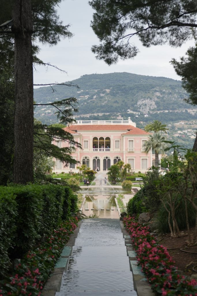 Villa Ephrussi de Rothschild beyond its formal water gardens