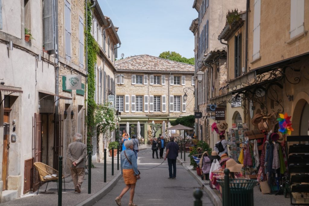 Travel Guide to Lourmarin