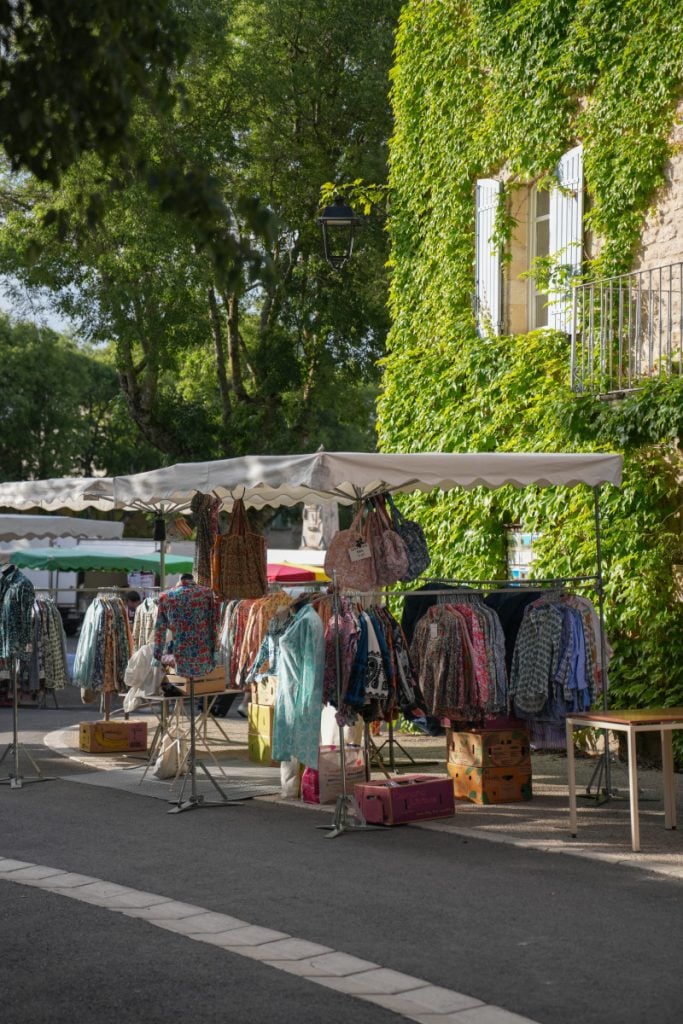A Visiting Guide to Goult, France