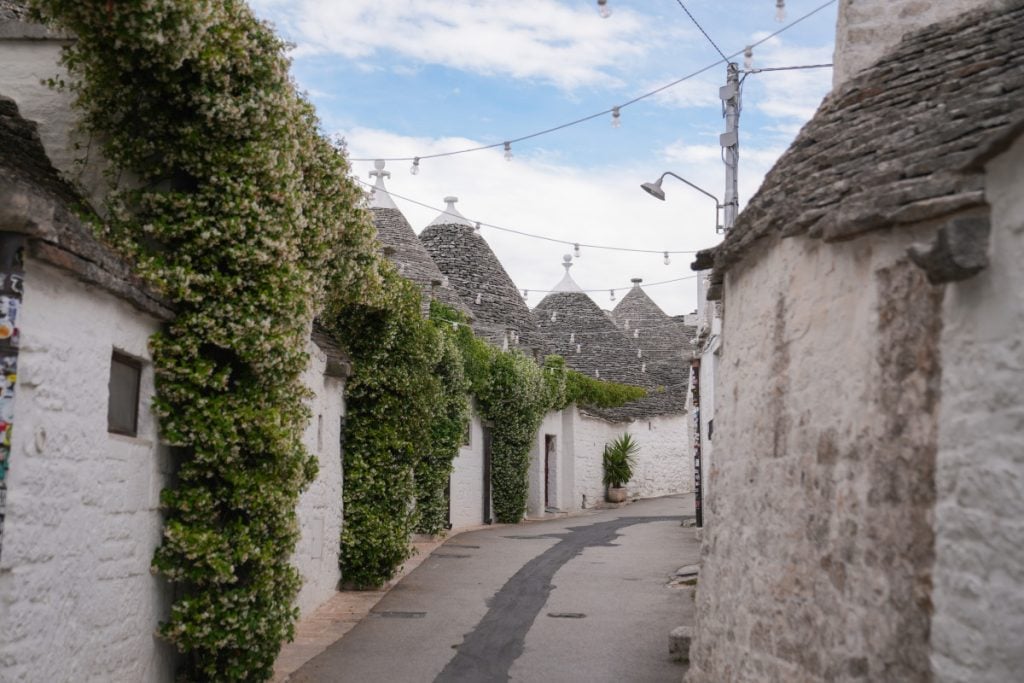 The Complete Travel Guide to Alberobello Puglia's Trulli Town