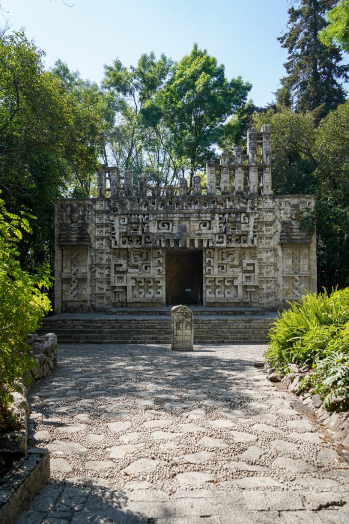 The Ultimate Mexico City Travel Guide: Where to Eat, Stay, and Play