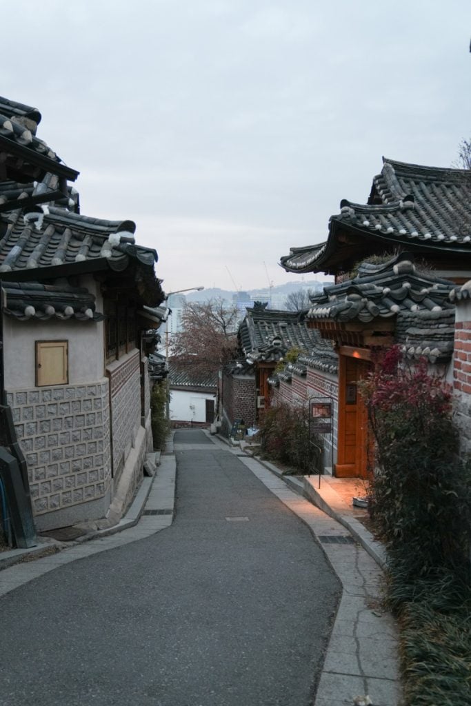 Sloping lane lined with hanok homes in Bukchon