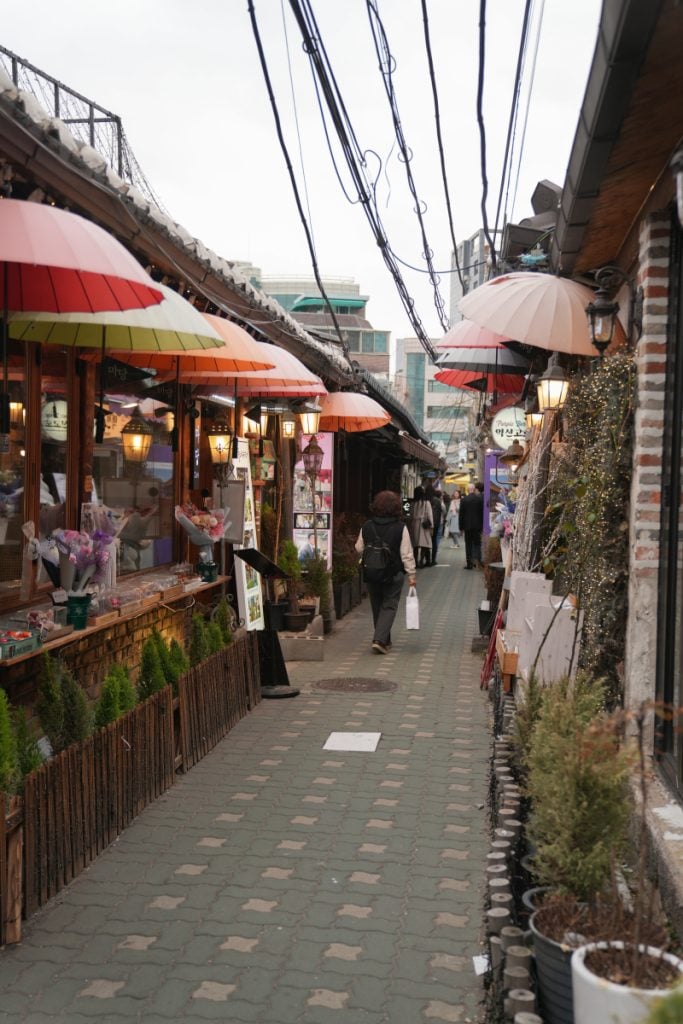 Complete Guide to the Best Things to Do in Seoul for First-Timers