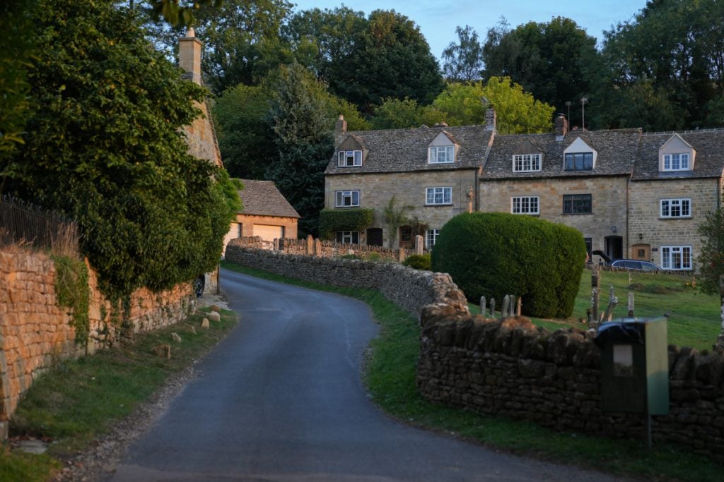 Renting a Car in the Cotswolds Everything You Need to Know