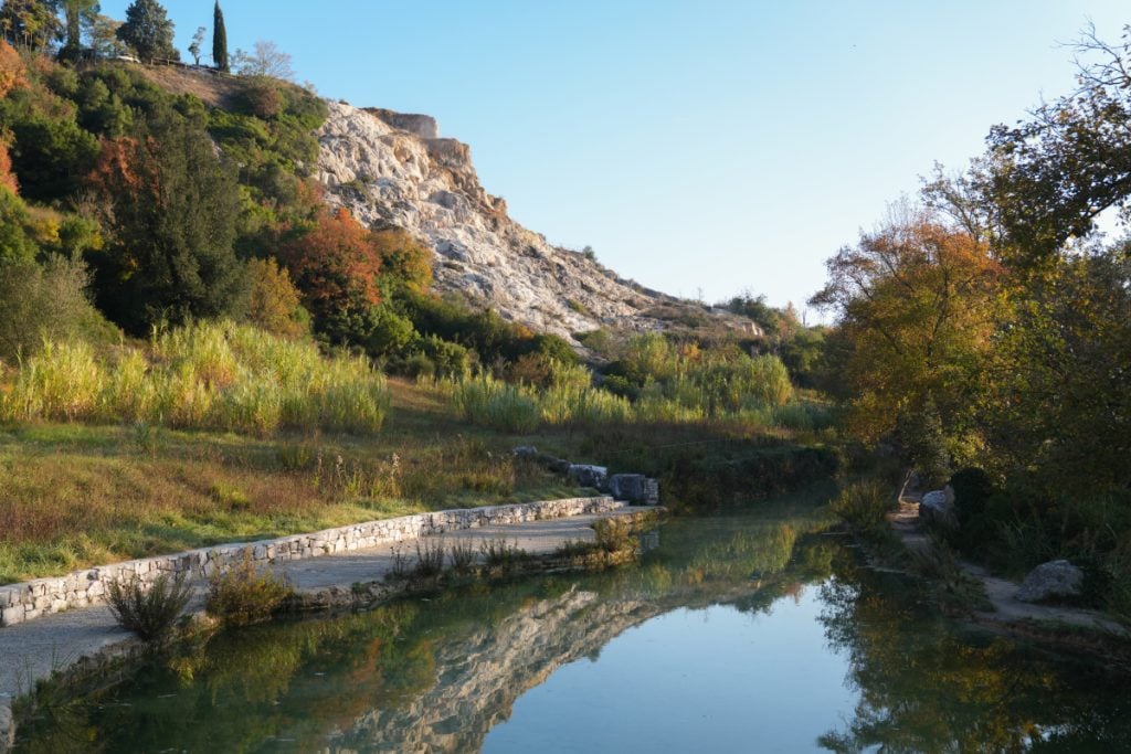 Ultimate Val d'Orcia Travel Guide: Where to Visit and What to Do