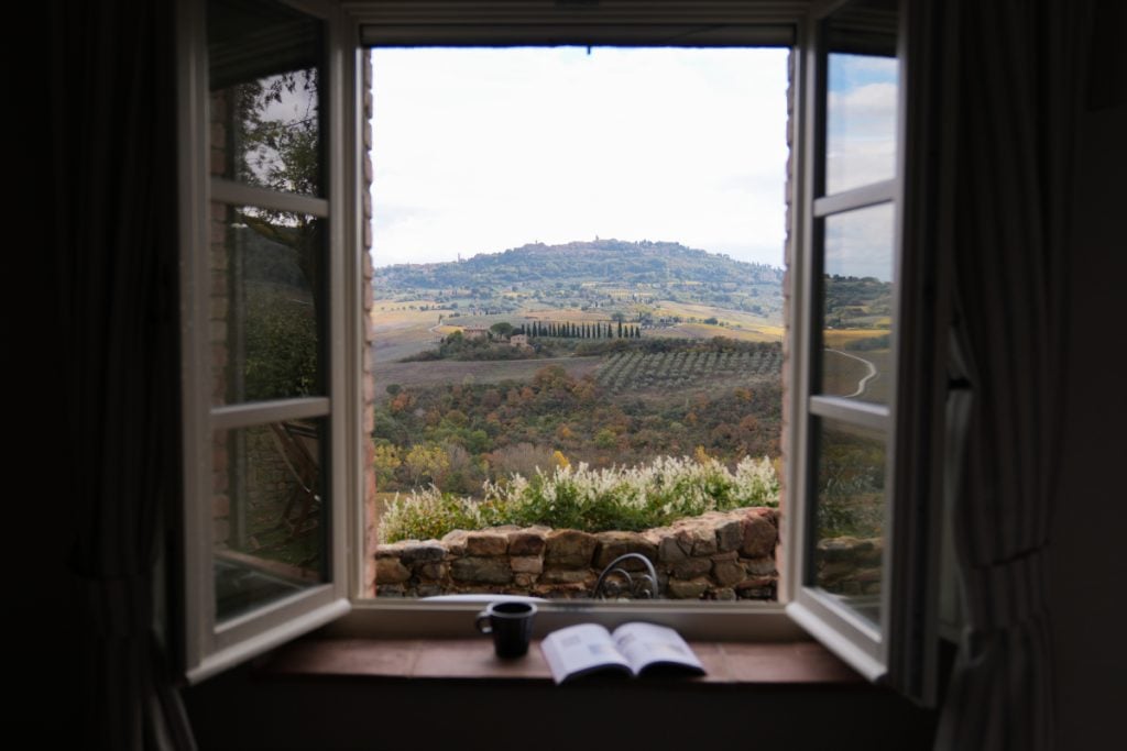 Ultimate Val d'Orcia Travel Guide: Where to Visit and What to Do