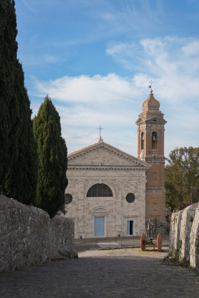 The Complete Guide to Montalcino: Tuscany's Hilltop Gem