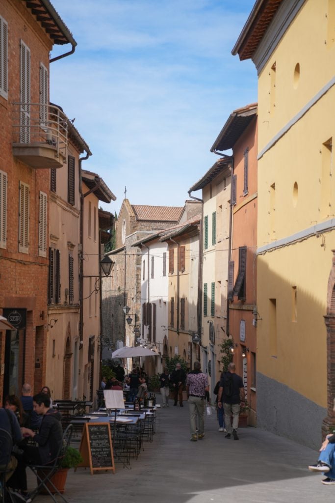The Complete Guide to Montalcino: Tuscany's Hilltop Gem