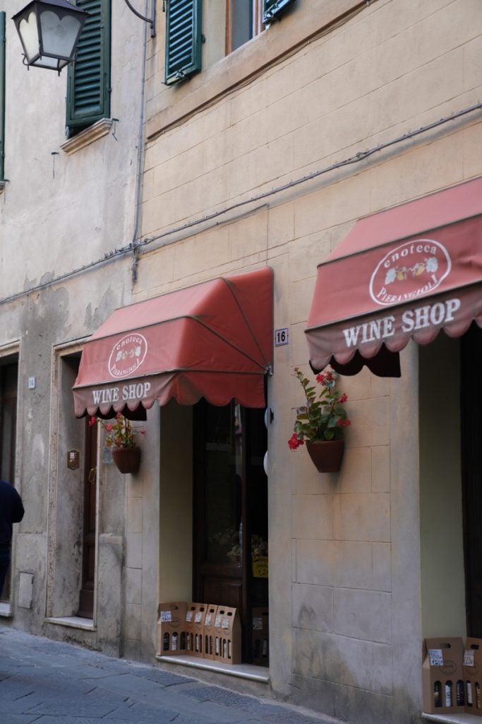 The Complete Guide to Montalcino: Tuscany's Hilltop Gem