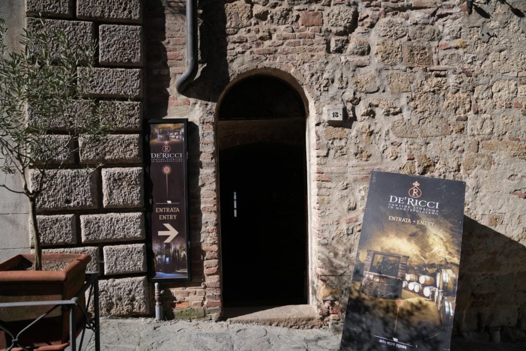 De'Ricci underground cellar, Montepulciano