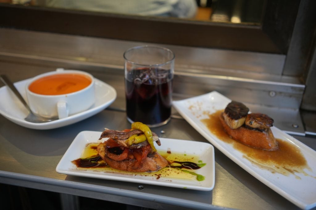 antonio bar. Where to Eat in San Sebastián: The Best Pintxos and Restaurants