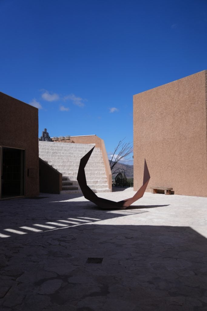 Angular sculpture in Banyan Tree Veya courtyard