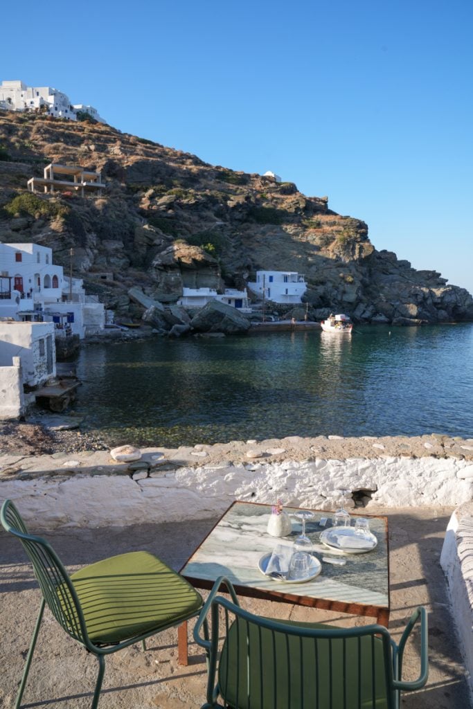 Table set for two overlooking Cantina's rocky cove